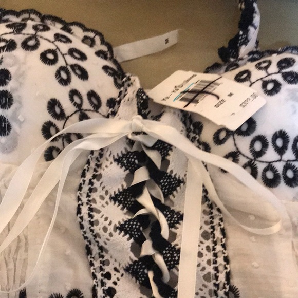 NWT. Yaya Clothing Bustier. Lace - Picture 2 of 16